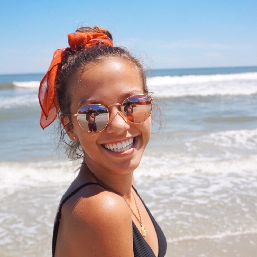 Meet your Posher, Madi